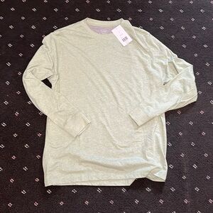 Ocean Coast light green Long sleeve tee. Size Large